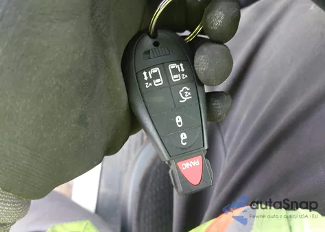 2012 Dodge Grand Caravan Sxt from USA, damaged, VIN 2C4RDGCG0CR218365